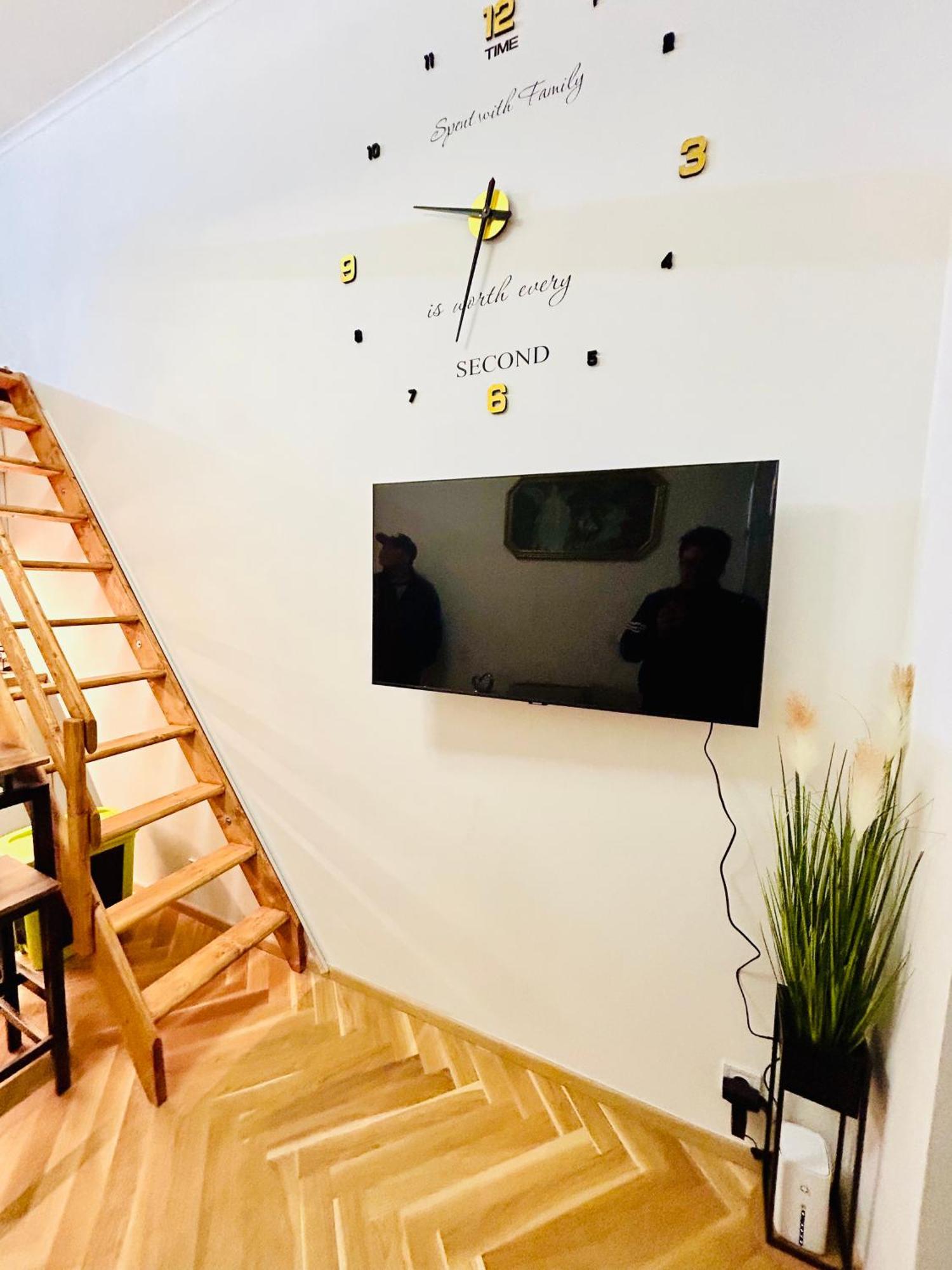 Cozy Design Homestay With Terrace Praha Eksteriør bilde